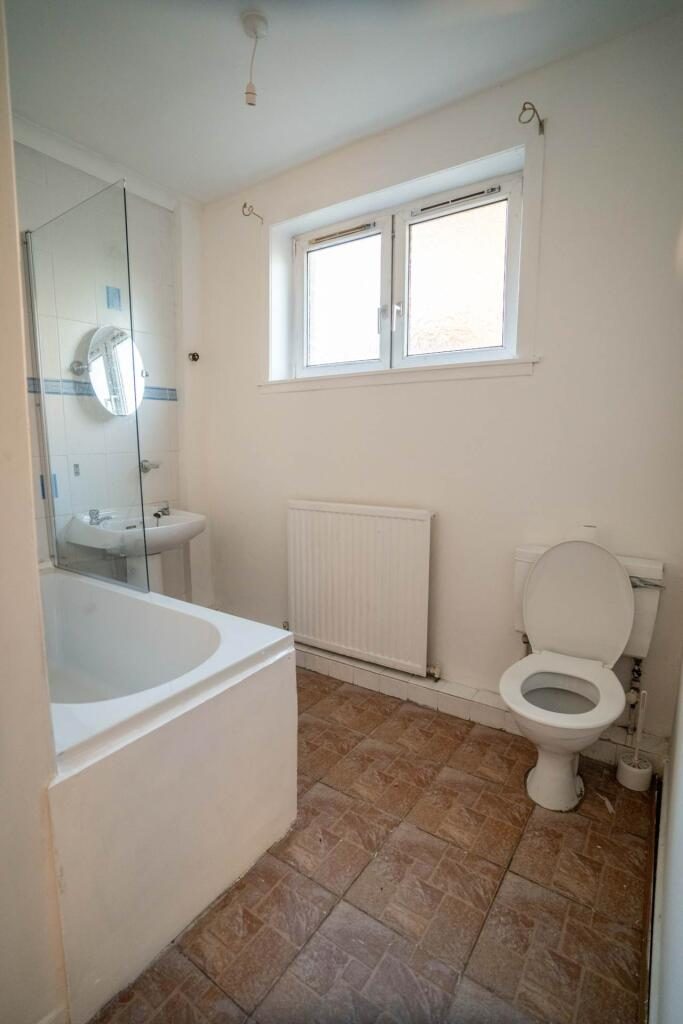 Bathroom, Coatbridge — before refurbishment